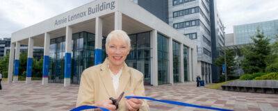 Glasgow Caledonian University renames building in honour of Annie Lennox - completemusicupdate.com