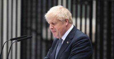 Defiant Boris Johnson finally announces resignation as Prime Minister as he addresses the nation - www.manchestereveningnews.co.uk