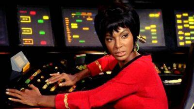 Star Trek - Jeri Ryan - Marina Sirtis - George Takei - Kate Mulgrew - Hollywood Remembers Nichelle Nichols as ‘Ground-Breaker’ Who Showed ‘the Extraordinary Power of Black Women’ - thewrap.com