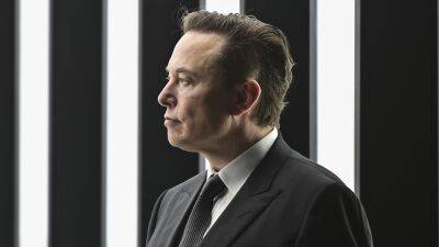 Elon Musk - Elon Musk Sells $6.9 Billion in Tesla Shares Amid Legal Showdown Over Twitter Deal - variety.com - state Delaware