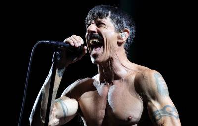 Apollo Theater - Red Hot Chili Peppers to play intimate gig at New York’s Apollo Theater - nme.com - New York - USA - New York
