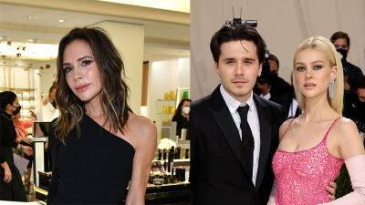 Page VI (Vi) - Nicola Peltz - Victoria Beckham - Nelson Peltz - Brooklyn Beckham - Beckham Peltz - Victoria Nicola’s Drama Is ‘Collateral Damage’ in a Feud Between Their Families—Here’s How It’s Affecting Brooklyn - stylecaster.com - Brooklyn - Victoria