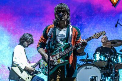 Weezer cancels Broadway stint over poor ticket sales - nypost.com - Los Angeles
