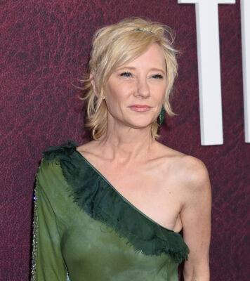 Anne Heche - Anne Heche Not Expected To Survive, Will Be Taken Off Life Support - perezhilton.com