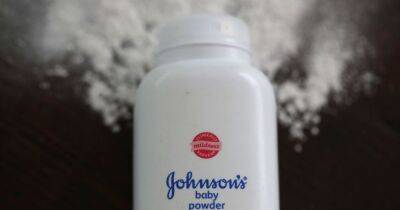 Johnson & Johnson baby powder to be removed from all UK stores in 2023 - dailyrecord.co.uk - Britain - USA - Canada
