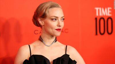 Steven Spielberg - Amanda Seyfried - Ned Stark - Rachel Zegler - Sean Bean - Amanda Seyfried opens up about past pressure to appear nude on screen as stars clash over role of intimacy coordinators - edition.cnn.com - Britain - county Holmes - city Elizabeth, county Holmes