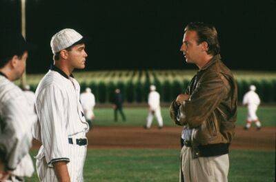 Ray Liotta - Kevin Costner Pays Tribute To Late Co-Star Ray Liotta At MLB’s Annual ‘Field Of Dreams’ Game - etcanada.com - Jackson - state Iowa