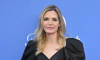 Michelle Pfeiffer's transformation is unlike any other in photoshoot you have to see - hellomagazine.com - county Ford - county Hancock
