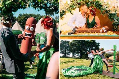 Bride and groom marry at bizarre jerky wedding: ‘Calling all meat heads’ - nypost.com - Britain