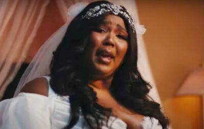Watch Lizzo don a white wedding dress in epic video for ‘2 Be Loved (Am I Ready)’ - nme.com