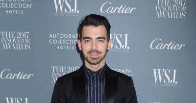 Joe Jonas - Chanel - It's great to see men wearing make-up, says Joe Jonas - msn.com