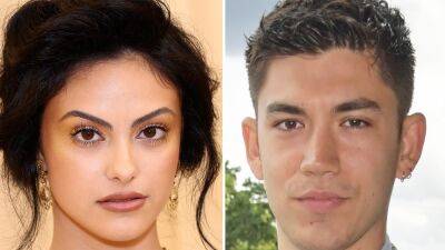 ‘Riverdale’s Camila Mendes To Exec Produce & Star Opposite Archie Renaux In Gulfstream Pictures’ Rom-Com ‘Upgraded’ From Director Carlson Young - deadline.com - Brazil - USA - New York