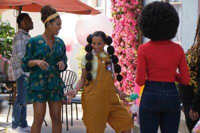 Robin Thede - ‘A Black Lady Sketch Show’ Editing Team Explains Making That ‘What Up, I’m Three’ Skit - variety.com - France - county Ashley - county Wilson - Beyond