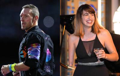Chris Martin - Watch Coldplay’s Chris Martin perform duet with one-handed pianist Victoria Canal - nme.com
