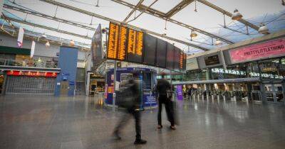 Greater Manchester - Andy Burnham - London Euston - Anger as train firm boss awarded £1m share bonus amid strikes and railway chaos - manchestereveningnews.co.uk - Manchester