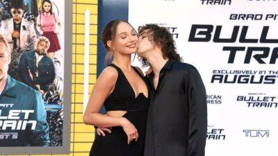 Maddie Ziegler and Eddie Benjamin Seal Their Red Carpet Debut With a Kiss - www.etonline.com - Los Angeles