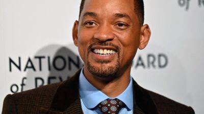 Will Smith - Chris Rock - Will Smith Jokes About Wanting to Get Back on Social Media After Oscars Slap -- See His Post - etonline.com