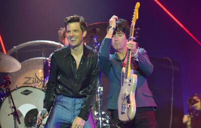 Johnny Marr - Watch Johnny Marr join The Killers on stage as they begin US tour together - nme.com - USA - Canada - Washington - Seattle - city Vancouver, Canada - city Portland