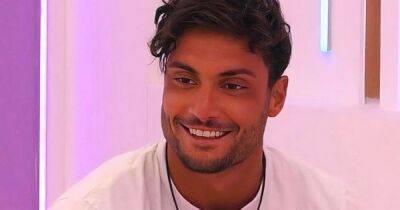 Davide Sanclimenti - Love Island 2022 only had one smoker who had to leave villa to light up - dailyrecord.co.uk - Italy - city Sanclimenti