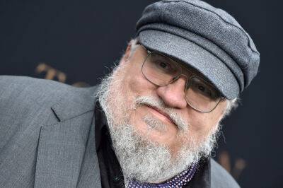 George R.R. Martin Tried To Convinced HBO To Let ‘Game Of Thrones’ Go For ’10 Seasons At Least’ - etcanada.com
