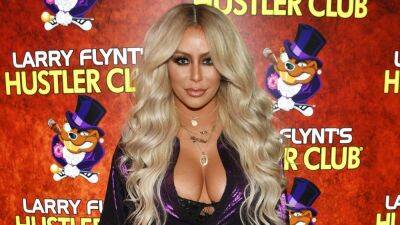 Aubrey O'Day Defends Her 'Curated' Instagram 'Aesthetic' After Photoshop Allegations - etonline.com