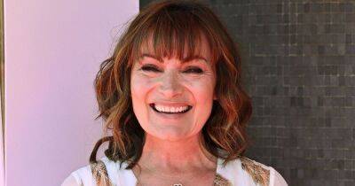 Lorraine Kelly - Lorraine Kelly's weight loss tricks and tips that helped get 'va va voom back' - dailyrecord.co.uk