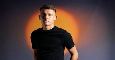 Irish Charts: Rising DJ Ryan Ennis on breakthrough hit Closer and Dublin's house music scene: "You've always got to have a back-up plan!" - officialcharts.com - Ireland - Dublin