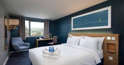 Manchester Piccadilly Travelodge unveils ‘premium’ look in time for the Bank Holiday - www.manchestereveningnews.co.uk - Britain - Manchester