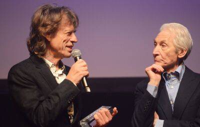 Mick Jagger - Steve Jordan - Charlie Watts - Mick Jagger pays fresh tribute to Charlie Watts on first anniversary of his death - nme.com - Jordan