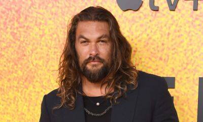 Jason Momoa supported by fans as he bids farewell to beloved series - hellomagazine.com