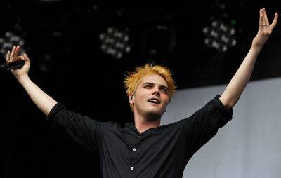 Watch Gerard Way play My Chemical Romance show in a cheerleader’s outfit - www.nme.com - Tennessee - city Music
