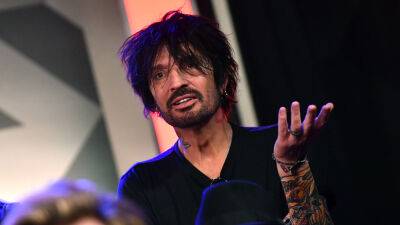 Tommy Lee - Kevin Mazur - Brittany Furlan - Mötley Crüe's Tommy Lee says he was on a 'bender' when he posted NSFW picture on Instagram - foxnews.com - Texas - Washington, area District Of Columbia - Columbia