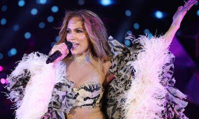 No Virgos? Jennifer Lopez accused of cutting dancers based on their astrological sign - us.hola.com