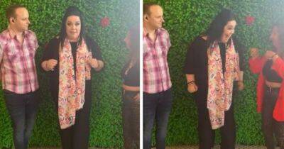 Lisa Riley - Mandy Dingle - ITV Emmerdale's Lisa Riley demonstrates new skill as she cuts glam figure at Bolton Food and Drink Festival - manchestereveningnews.co.uk - Britain - city Bolton