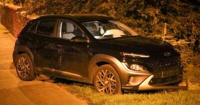 Police make three arrests after late night chase ends in crash - www.manchestereveningnews.co.uk