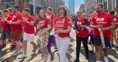 Nadine Dorries - Lucy Powell - Lucy Powell causes a debate over her choice of t-shirt at Pride... while Bury MP is forced to deny wearing it - manchestereveningnews.co.uk - Britain - Manchester - county Hampshire
