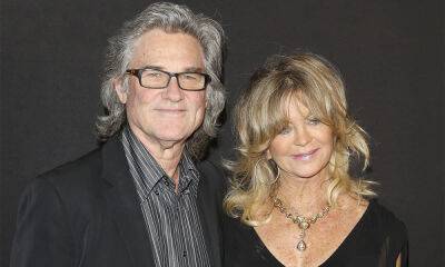 Goldie Hawn and Kurt Russell unbelievable eighties throwback photo with kids - and it's amazing - hellomagazine.com - Colorado - Boston