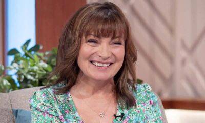 Lorraine Kelly - Lorraine Kelly shares extremely rare picture of baby brother - and fans are freaking out that he looks like Sting - hellomagazine.com - county Graham - Singapore