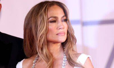 Jennifer Lopez accuses wedding guest of taking advantage and selling video without permission - us.hola.com