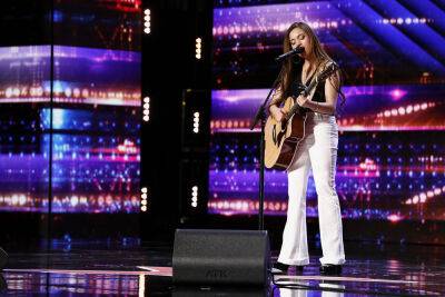 Simon Cowell - Sofia Vergara - Voice - Camille K Gets A Second Shot To Impress Simon Cowell And Totally Delivers On ‘AGT’ - etcanada.com - Netherlands - county Love
