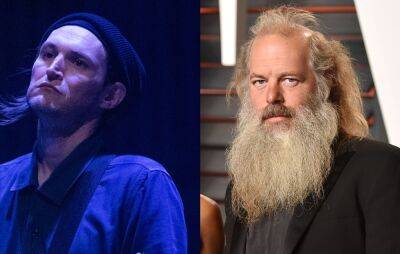 Ex-Red Hot Chili Peppers guitarist Josh Klinghoffer says producer Rick Rubin was a “hindrance” - www.nme.com