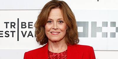 Sigourney Weaver Explains Why She Has No Intention of Retiring From Acting - www.justjared.com