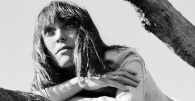 Report: Feist will donate proceeds from merch sales at Arcade Fire show in Dublin to domestic violence group - thefader.com - Dublin