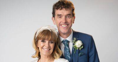 Zoe Henry - ITV Emmerdale's Mark Charnock and Zoe Henry on what's next for Marlon and Rhona as more family teased - manchestereveningnews.co.uk