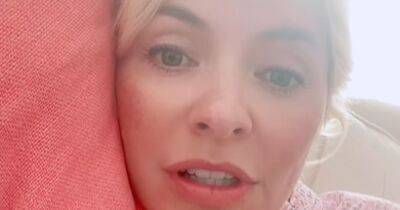 Holly Willoughby - Phillip Schofield - Holly Willoughby looks stunning as she surprises fans by showing off new look during ITV This Morning break - manchestereveningnews.co.uk
