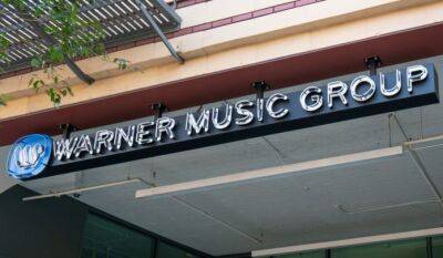 Warner Music Group becomes first major label to adopt fan-powered royalties system - www.nme.com