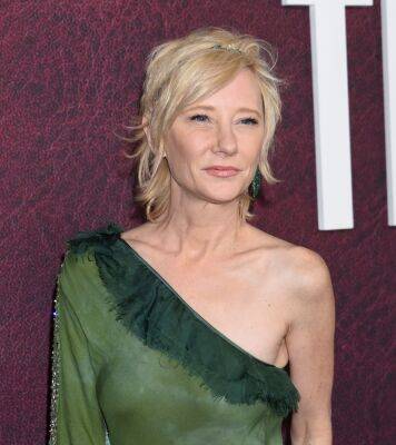 Anne Heche - Tiktok - Anne Heche Suffers Severe Burns After Fiery Car Crash In Los Angeles: REPORT - etcanada.com - Los Angeles - Los Angeles - Canada