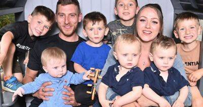 'Supermum' with seven boys under seven who has to change 175 nappies a week - www.manchestereveningnews.co.uk