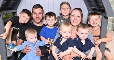 Mum of seven sons under 7 shares look into hectic life going through 175 nappies weekly - www.dailyrecord.co.uk