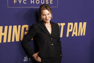 Voice - Renée Zellweger Criticizes ‘Garbage’ Anti Ageing Products - etcanada.com
